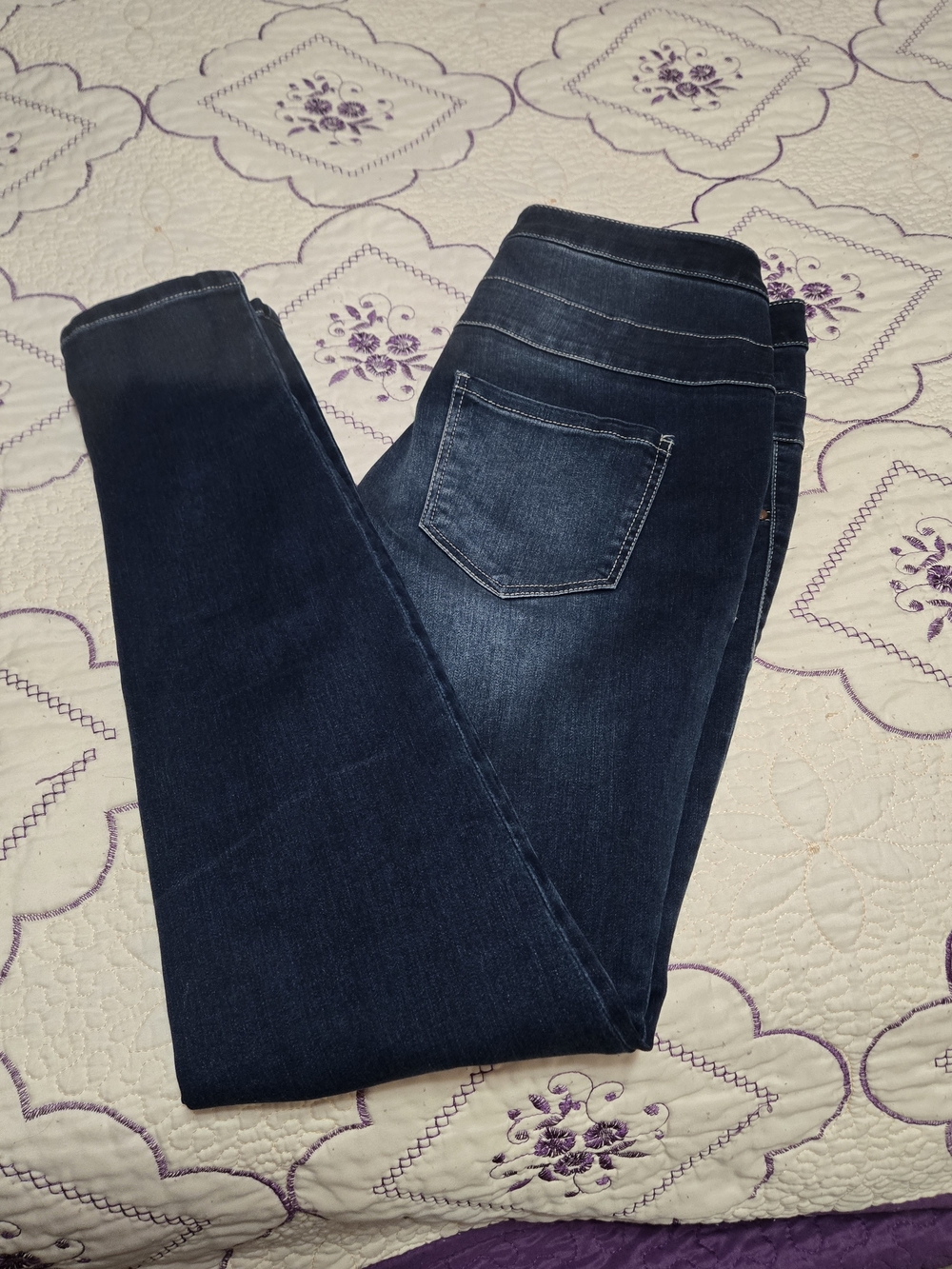 Mudd Women's Dark Indigo Skinny Jeans